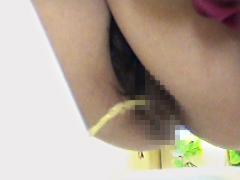 「女子○生修学旅行 しら○ま温泉宿和式便所6」はどこで見られる？公式情報を紹介